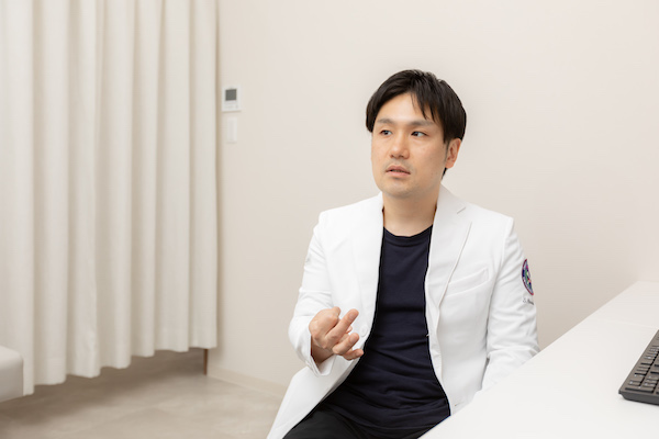 首の痛みでお悩みの方へ
